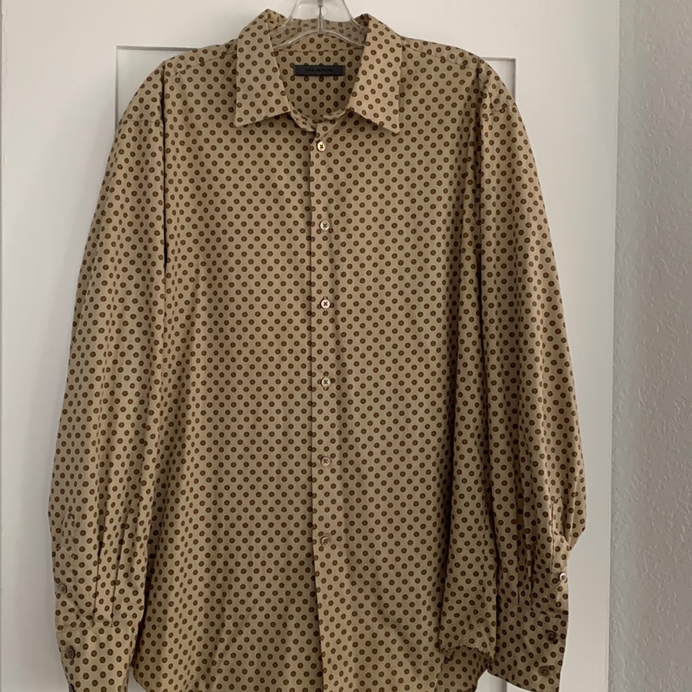 John Varvatos button down shirt. Size XL.